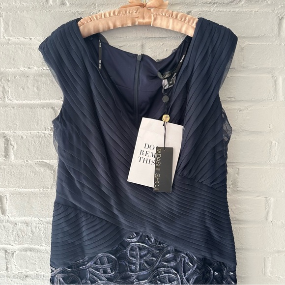 NEW Tadashi Shoji Paillette Embroidered Sequin Lace V Neck Prom Dress Gown Navy - Picture 12 of 12